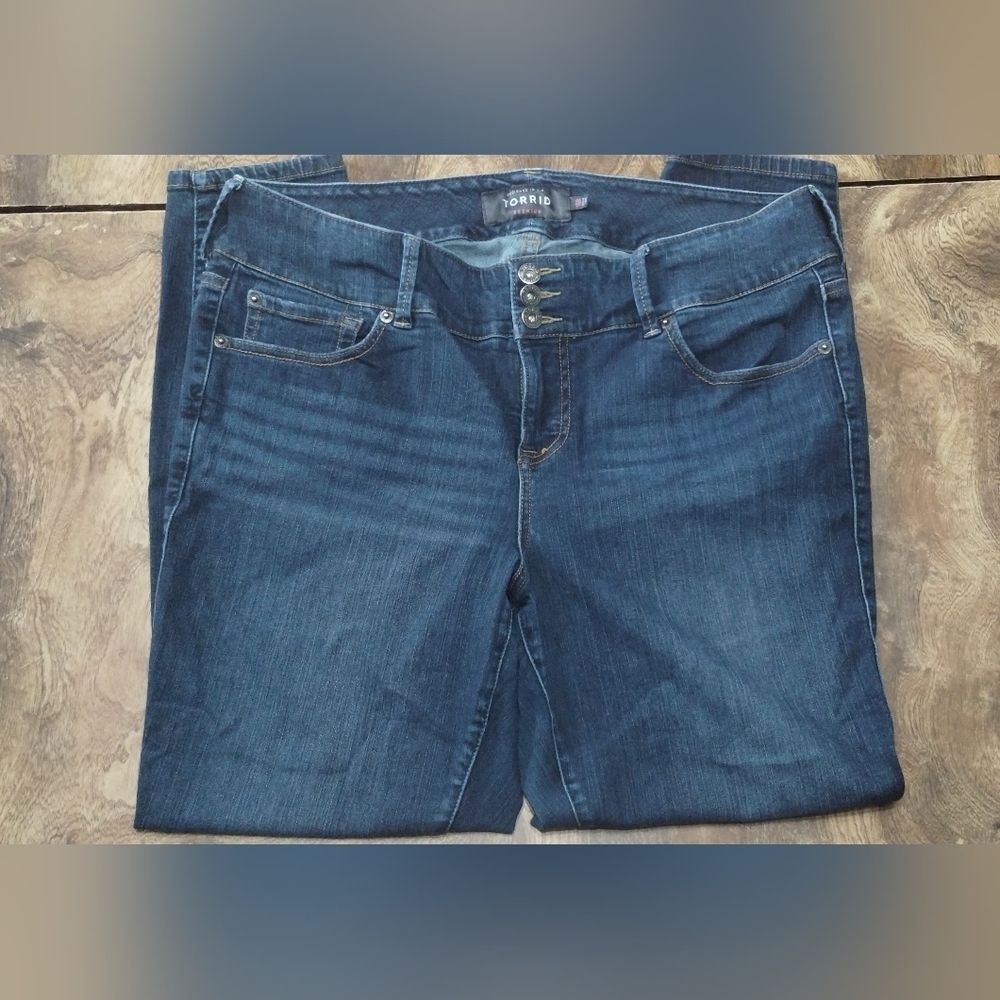 Torrid Premium Women's Jegging Size (18 R) High Rise Skinny Ankle Blue Denim